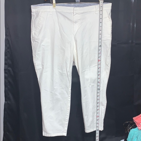 Jcp 20w capris ✨ - Picture 1 of 6